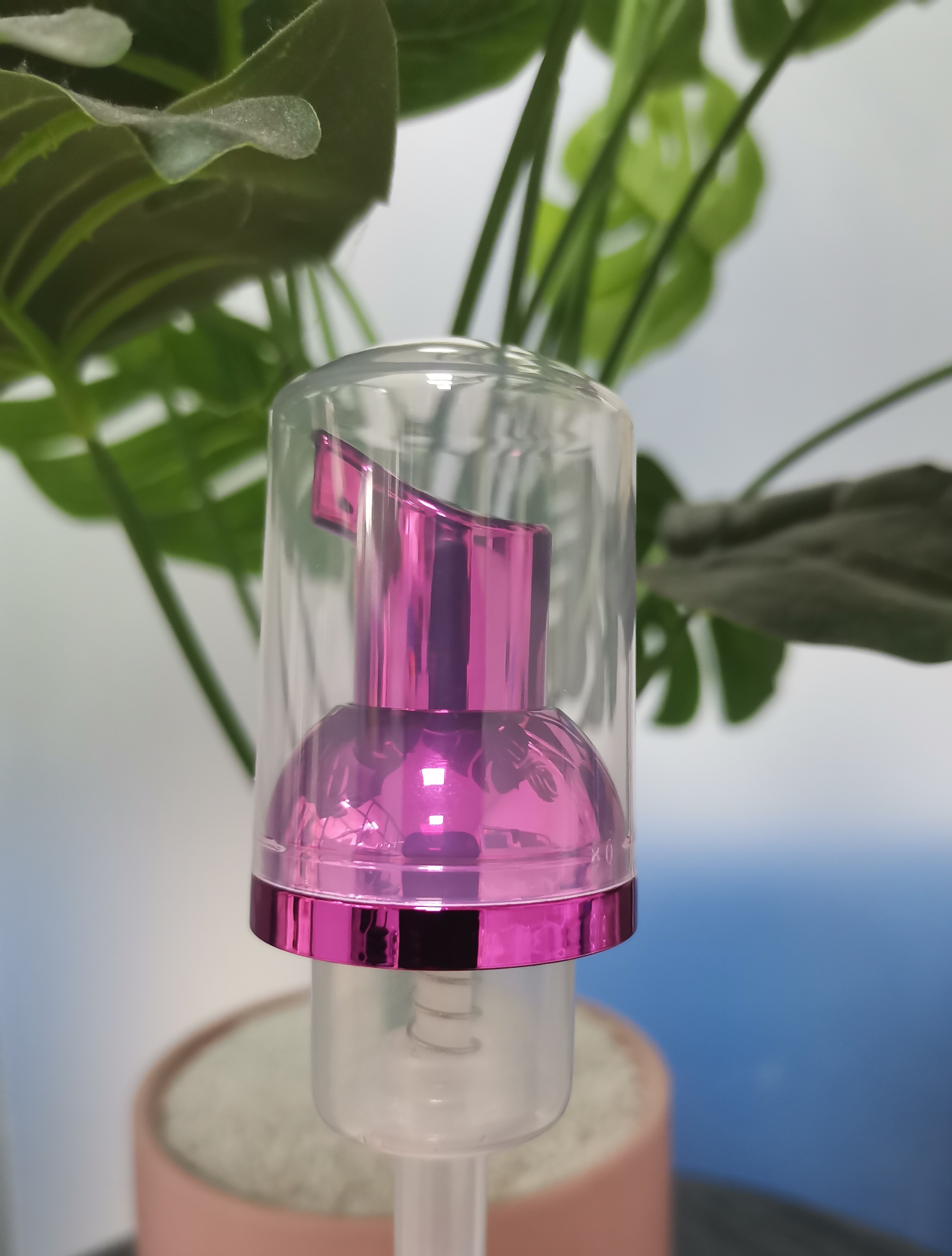 30/410 Non-Greasy Body Lotion Pump for Smooth and Hydrated Skin