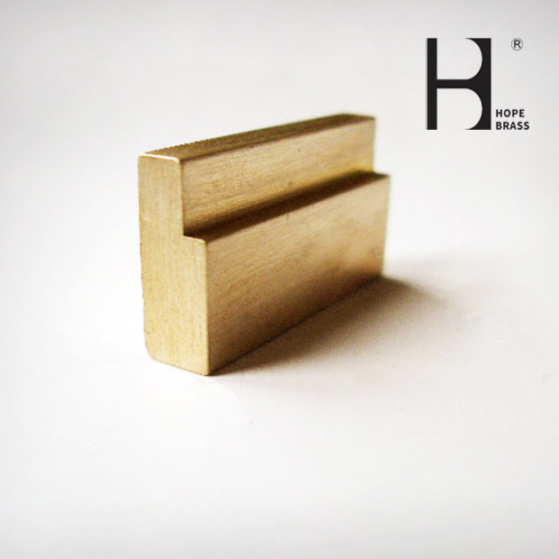 Hpb60-2 Brass Cylinder Lock , Anti Fade Extruded Brass Profiles