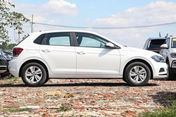 Volkswagen Petrol Car POLO 1.5L Adult Gasoline Car Maximum Speed 185km/H Classic