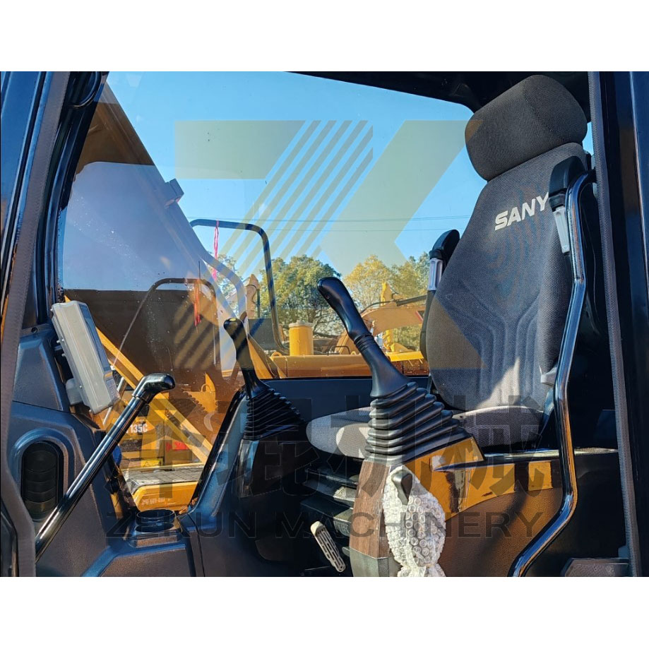 13 Ton SANY SY135C Crawler Excavator with Hydraulic Valve 2022