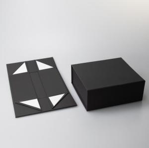 Quality 1000g Hard Paper Board Foldable Gift Box With Magnetic Closure wholesale