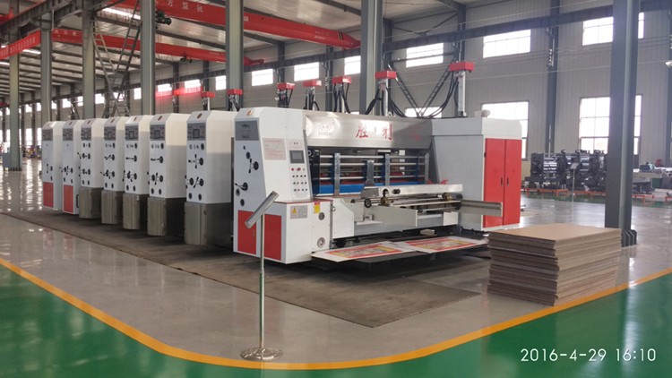 Efficient Cardboard Box Printing Machine Easy Operation L5500*W4500*H2500mm