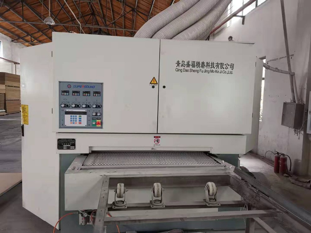 Anti scratch 19mm high gloss acrylic laminated MDF panel made in China