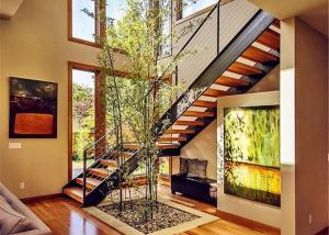 Quality Prima Prefabricated Modern Straight Staircase Single Beam Tempered Glass Railing wholesale