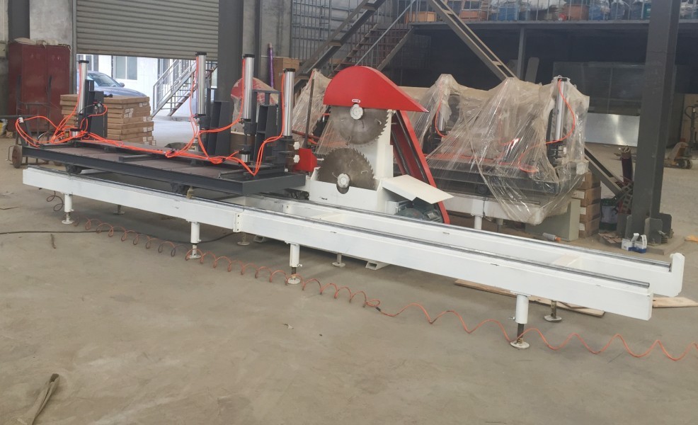 2 Blade Circular Sawmill 7.5Kw 40cm Wood Cutting Sawmill Machine