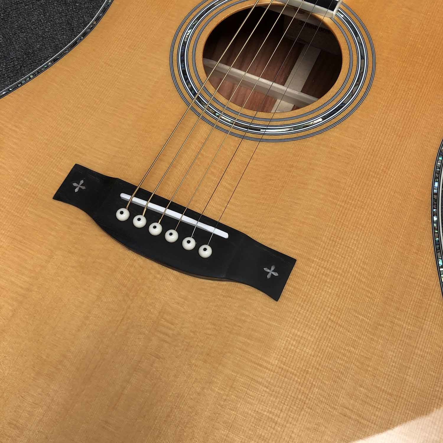 Custom 41 Inch J-45 Honduras Wood Acoustic Guitar, SOLID BACK SIDE