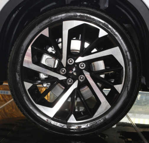 Outlander 2023 model 1.5t cvt two-wheel drive Zunyao version 7 seats Compact car