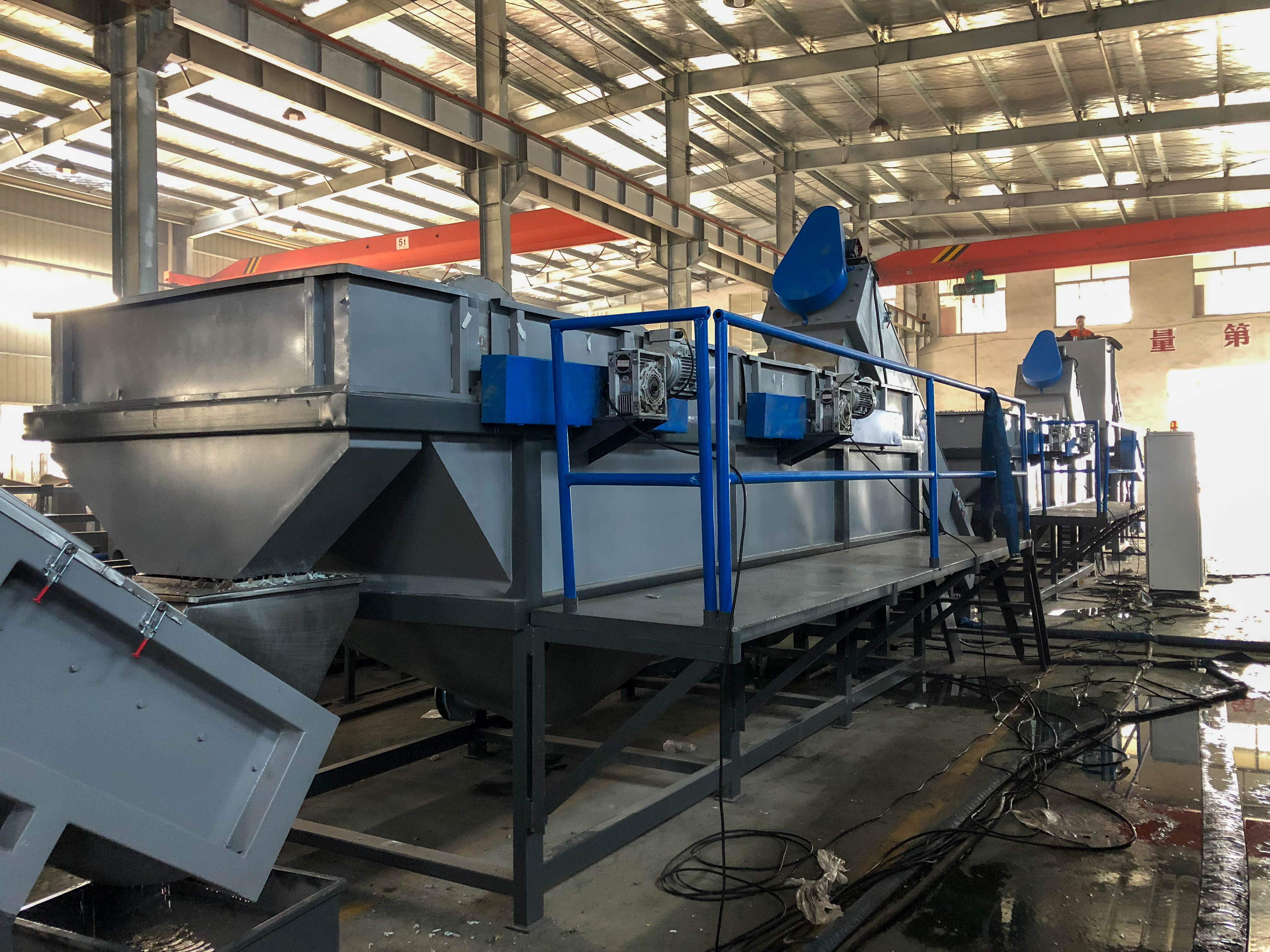 300-1000kg/H Agricultural Film Recycling Machine HDPE Pelletizing