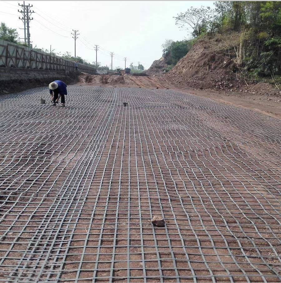 CE/ISO9001/ISO14001 Certified Geogrids for Road Airport and Retaining Wall Reinforcement