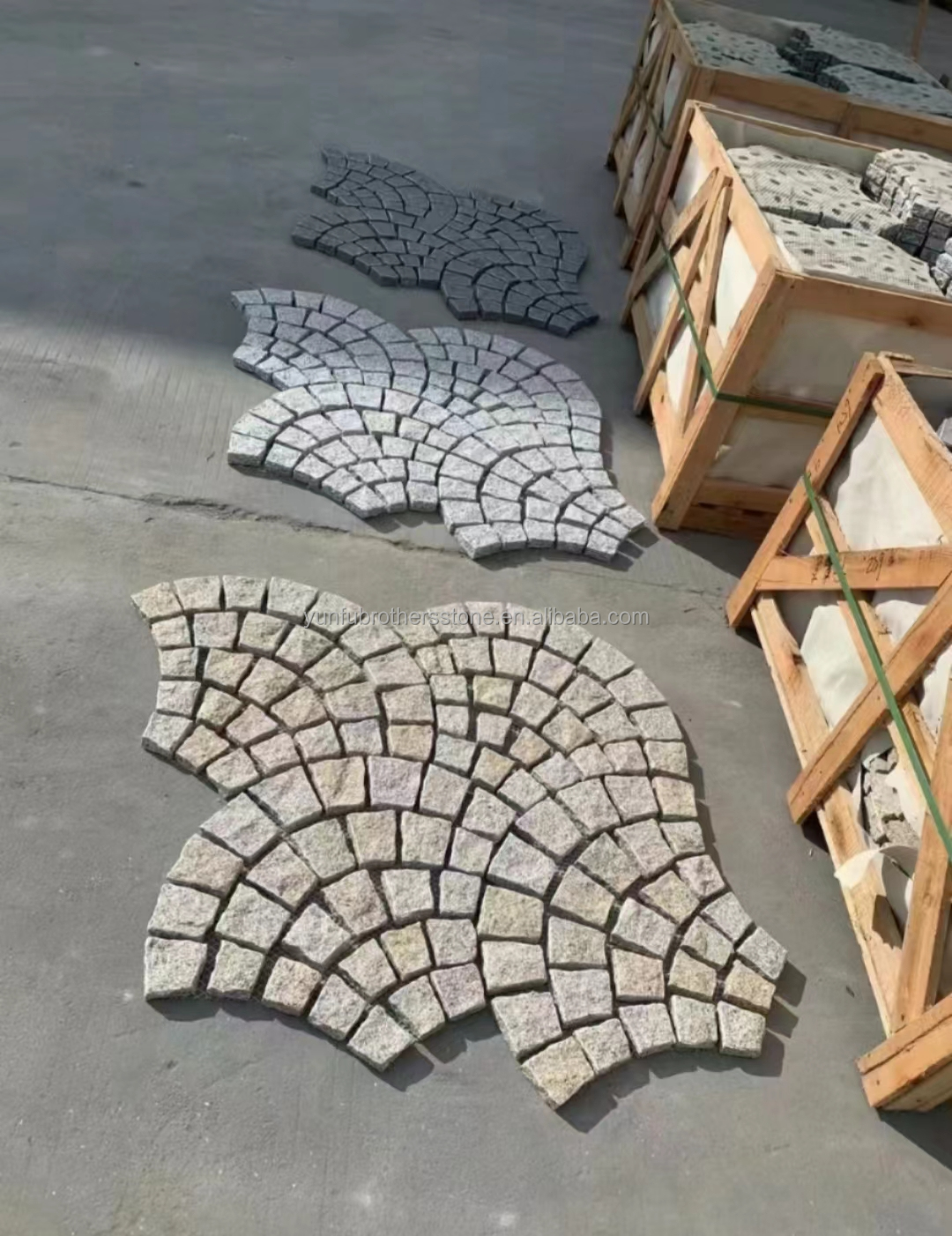Upgrade Your Home Exteriors with Cut-To-Size Grey Flamed Granite Cube Stone 10x10x10