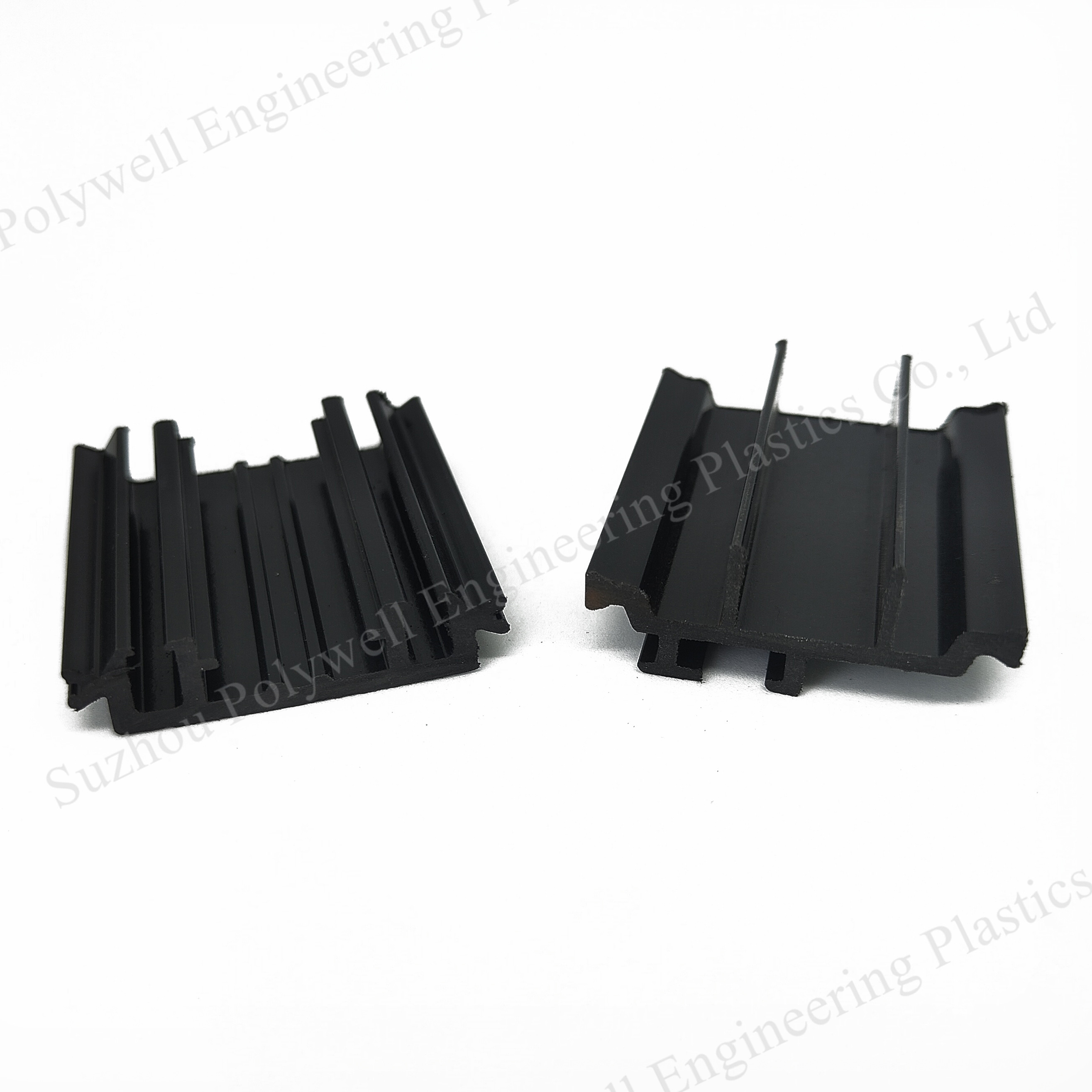 Extruding Grade Polyamide Nylon Plastic PA66 GF25 Granules For Window Thermal Break Profile