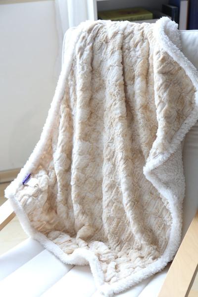 Queen Size Faux Fur Sherpa Blanket , Double Sided Pv Fleece Blanket Warm And