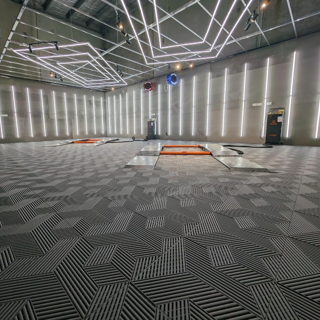 Three Dimensional 19mm Garage Tiles Interlocking Heavy Duty Garage Floor Squares