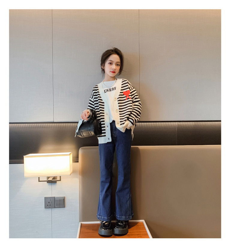 Embroidery Craft Trendy Children Clothing Striped Girls Knit Cardigan Sweater V Neck