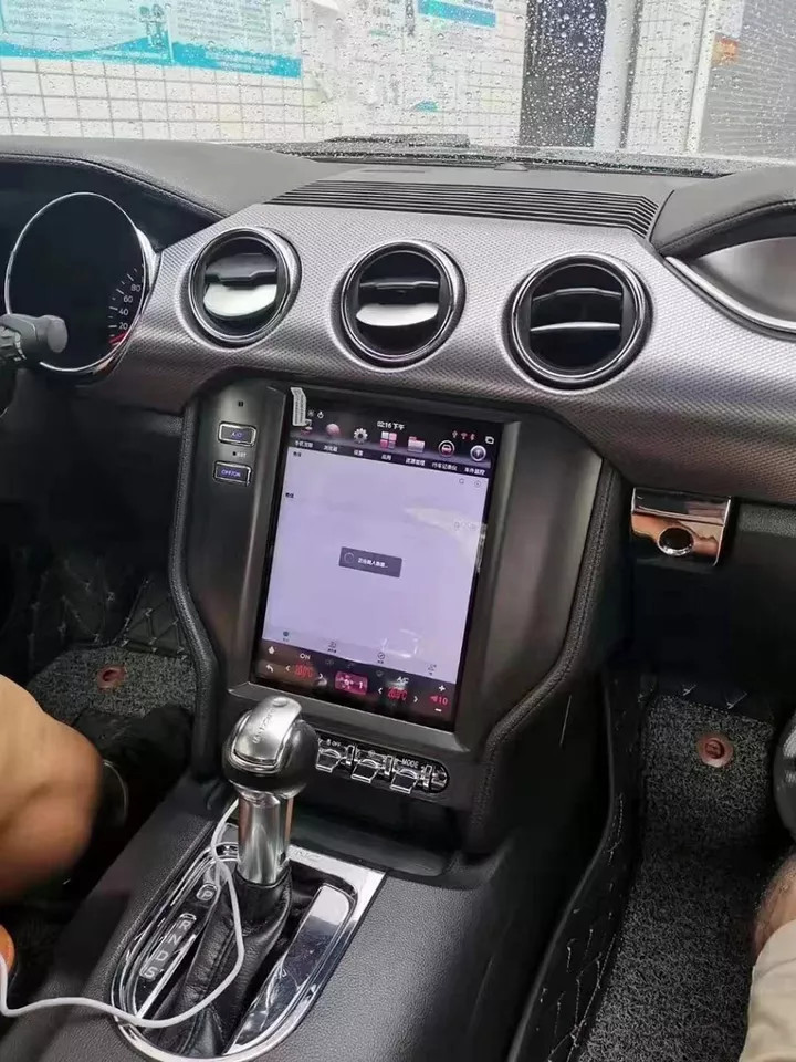 Ford Mustang Android Auto Head Unit Car Dashboard Screen