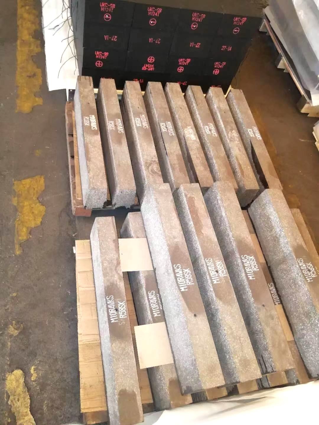 3.15g/Cm3 Magnesia Chrome Brick AOD Furnace Industry Refractory Brick