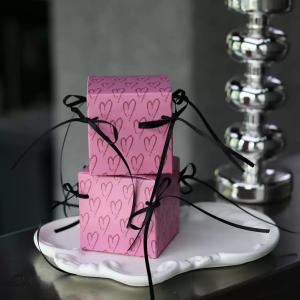 Quality Custom Pink Wedding Candy Box Chocolate Bread Box Bow Gift Folding Box Wedding Table Candy wholesale