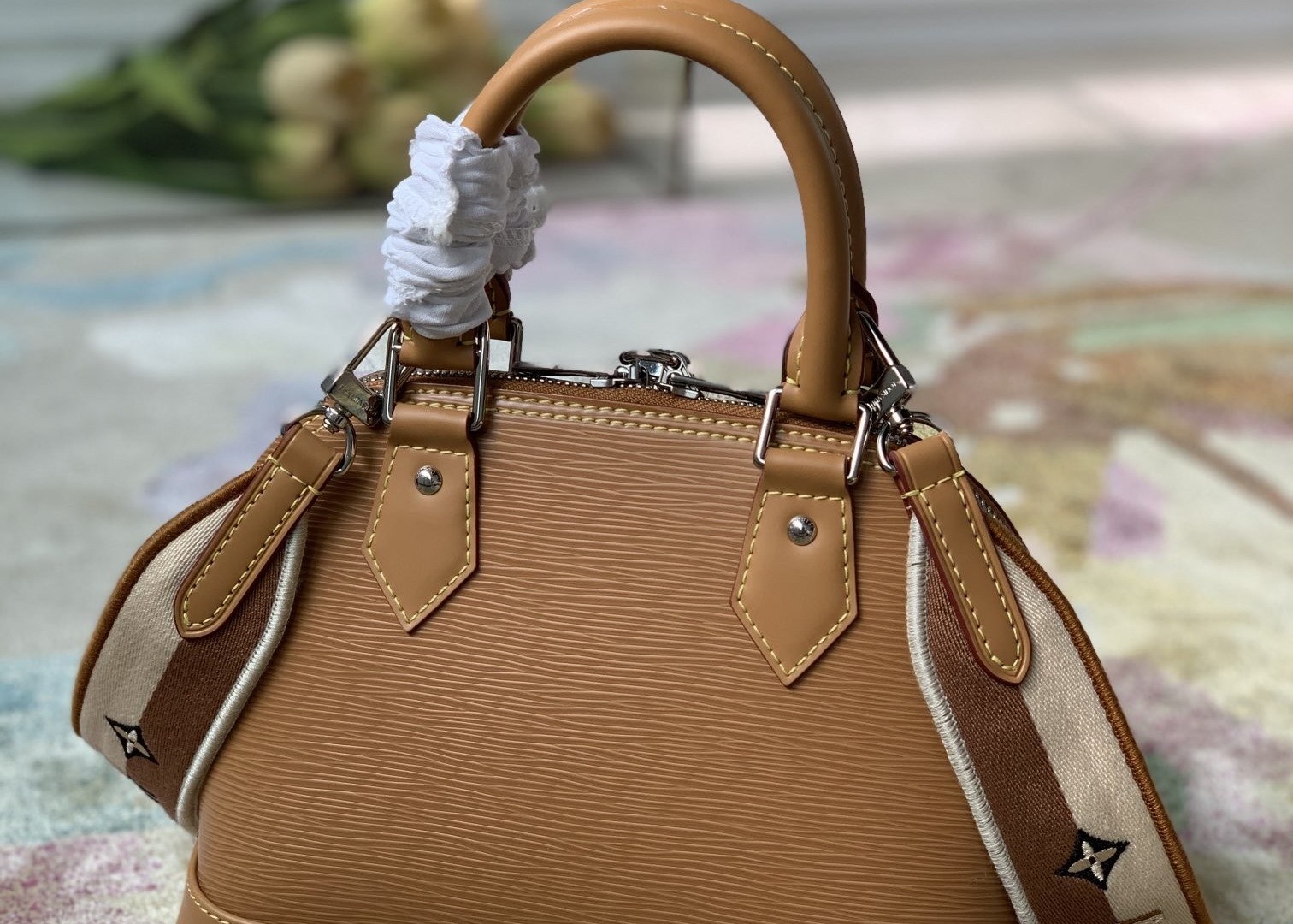 M57540 Water Ripple Alma BB Genunie leather Shell Shape Handbag
