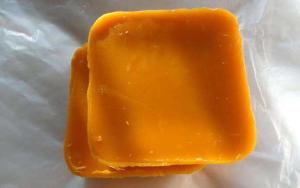 Quality Food Grade Beeswax 1 LB Block 1 Pound Beeswax Bars Triple Filtered Pure Beeswax Bars wholesale