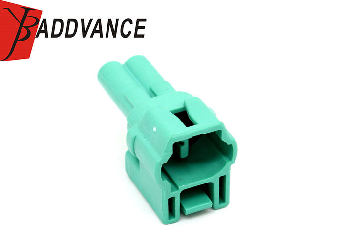 6187-2583 Sumitomo 2 Pin Automotive Connector Male Green Color