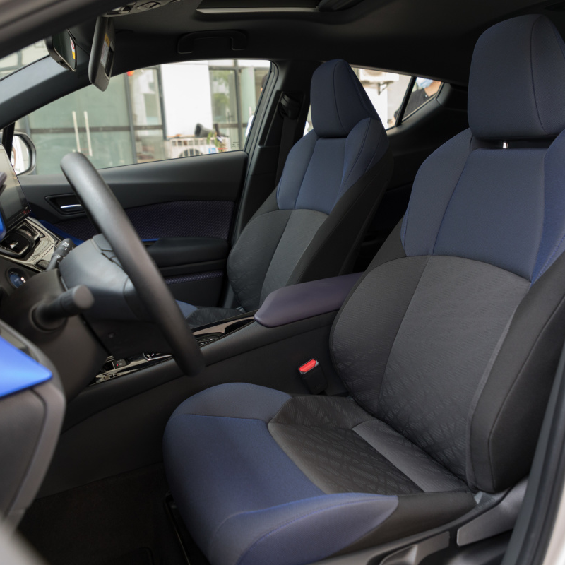 100% Electric Car 2023 2024 Sport Classic Four-Wheel 4X4 Passenger Long Mileage Battery SUV Powered E Auto To-yota CHR