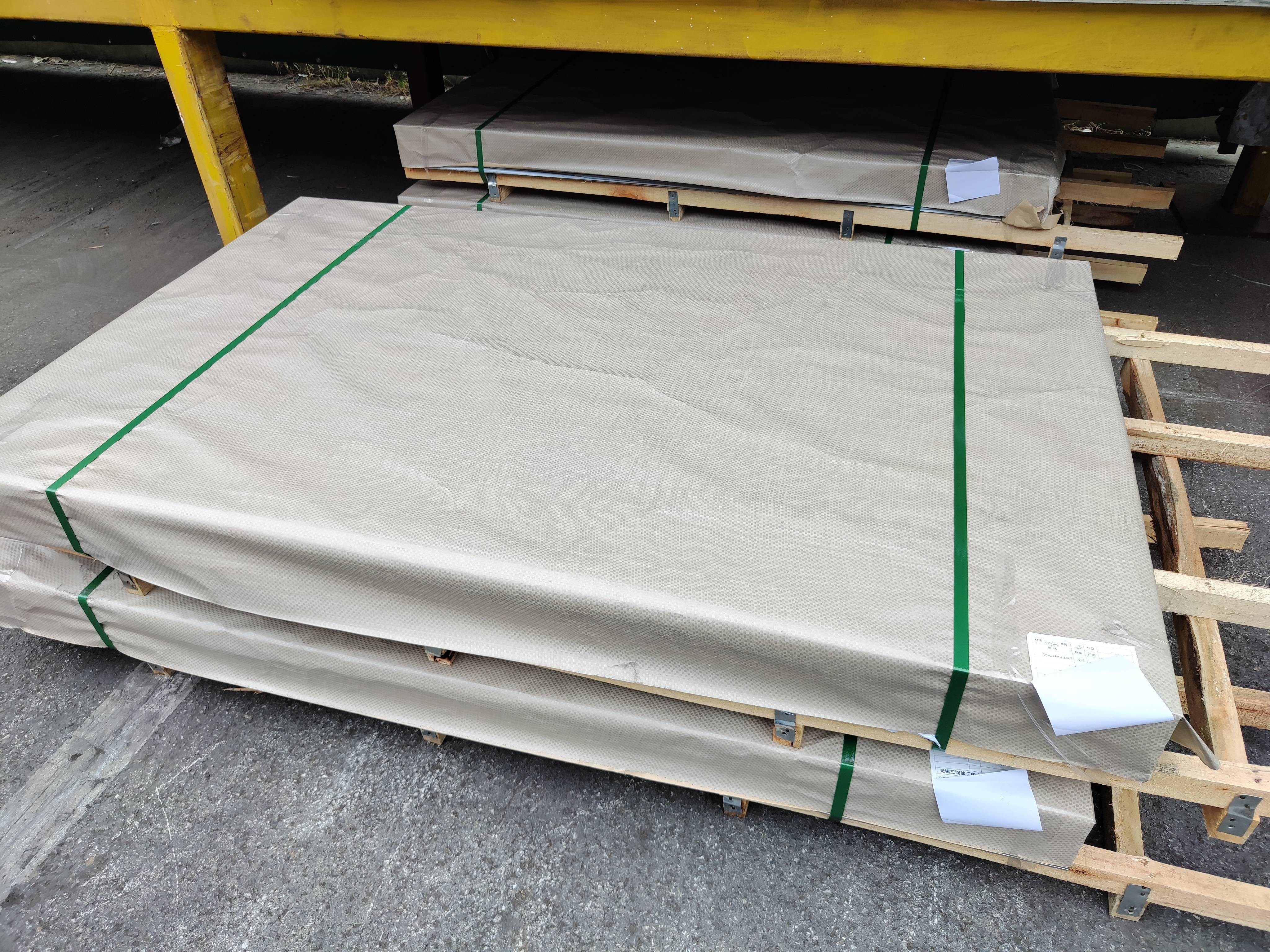Hot Rolled Stainless Steel Sheet 316L No.1 SS Plate ASTM Standard For Industrial Boiler