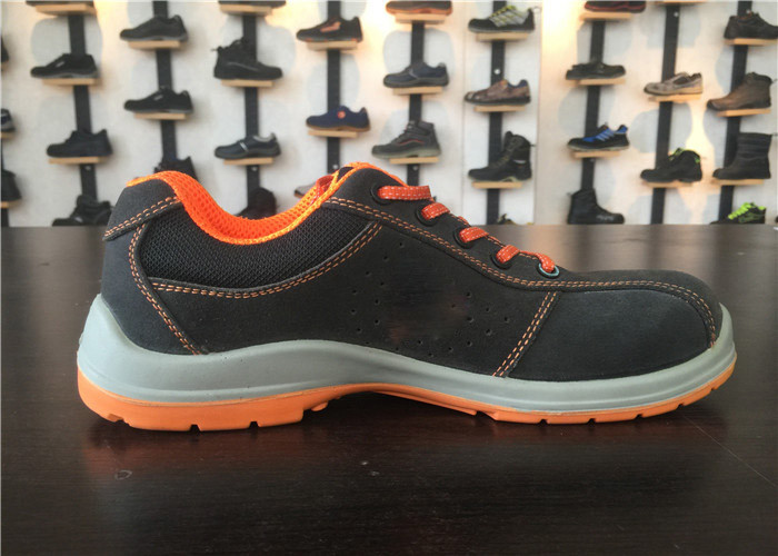 Outsole Suede / Oxford Upper Lightweight Breathable Safety Shoes For Ladies
