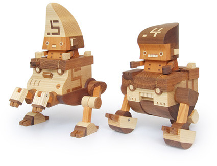Odorless Wooden Art Sculpture