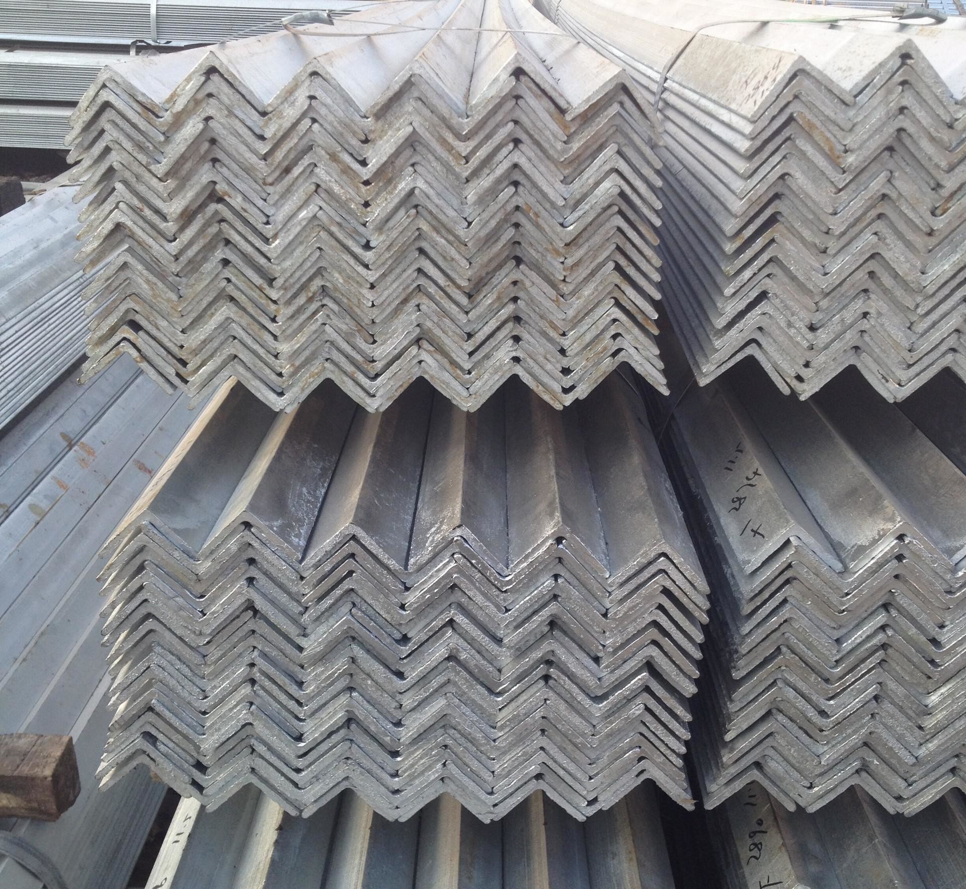 Length 6m Stainless Steel Angle Iron Un Equal 316L 304L Polishing Surface