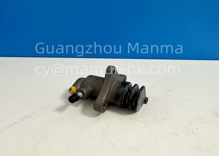 8-97212015-0 Clutch Slave Cylinder For ISUZU NKR 4JB1-T