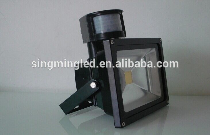 LED Aluminum Lamp Body Material motion sensor LED flood light with 3 years warranty