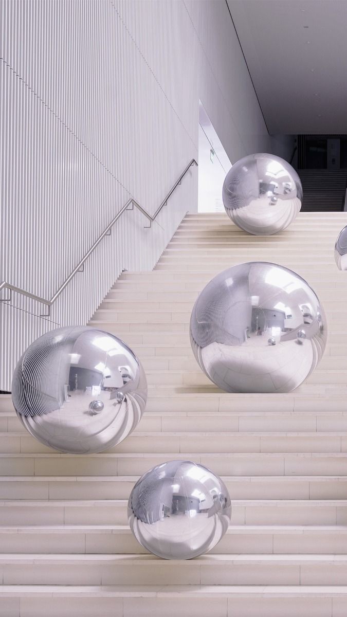 Larger PVC Shiny Inflatable Mirror Ball For Christmas And Halloween Decoration