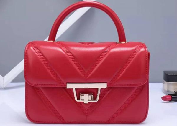 Women Quilte Stylish Evening Bags And Clutches Pu Leather And Classic Buckle