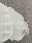 Original Sino Truck Spare Parts Expansion Tank WG9719530260