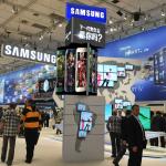Indoor Rotating LED Screen 2560 * 1600 Outdoor Display Screen