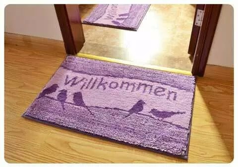 Half round shaggy microfiber entrance mat
