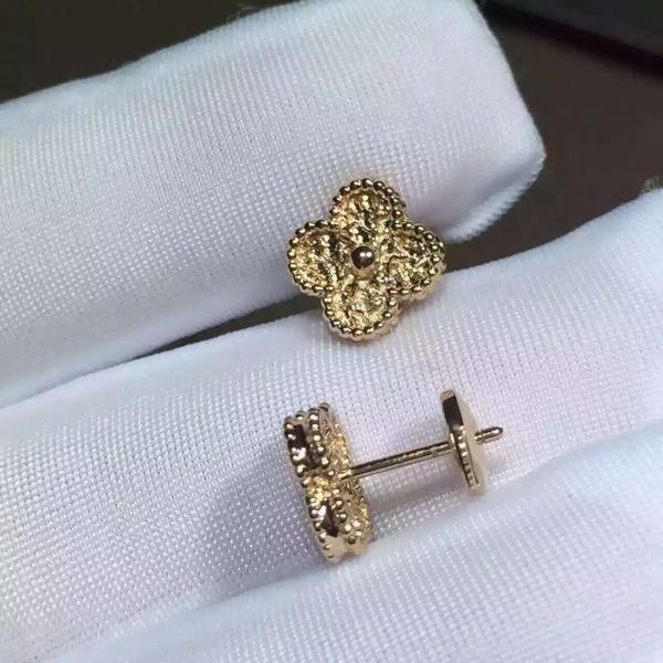 Genuine Van Cleef & Arpels Vintage Alhambra Earring 18K Yellow Gold Necklace and
