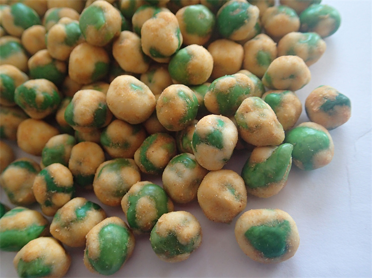 Wasabi Flavors Green Pea Snack OU KOSHER Spicy Saltine Crackers