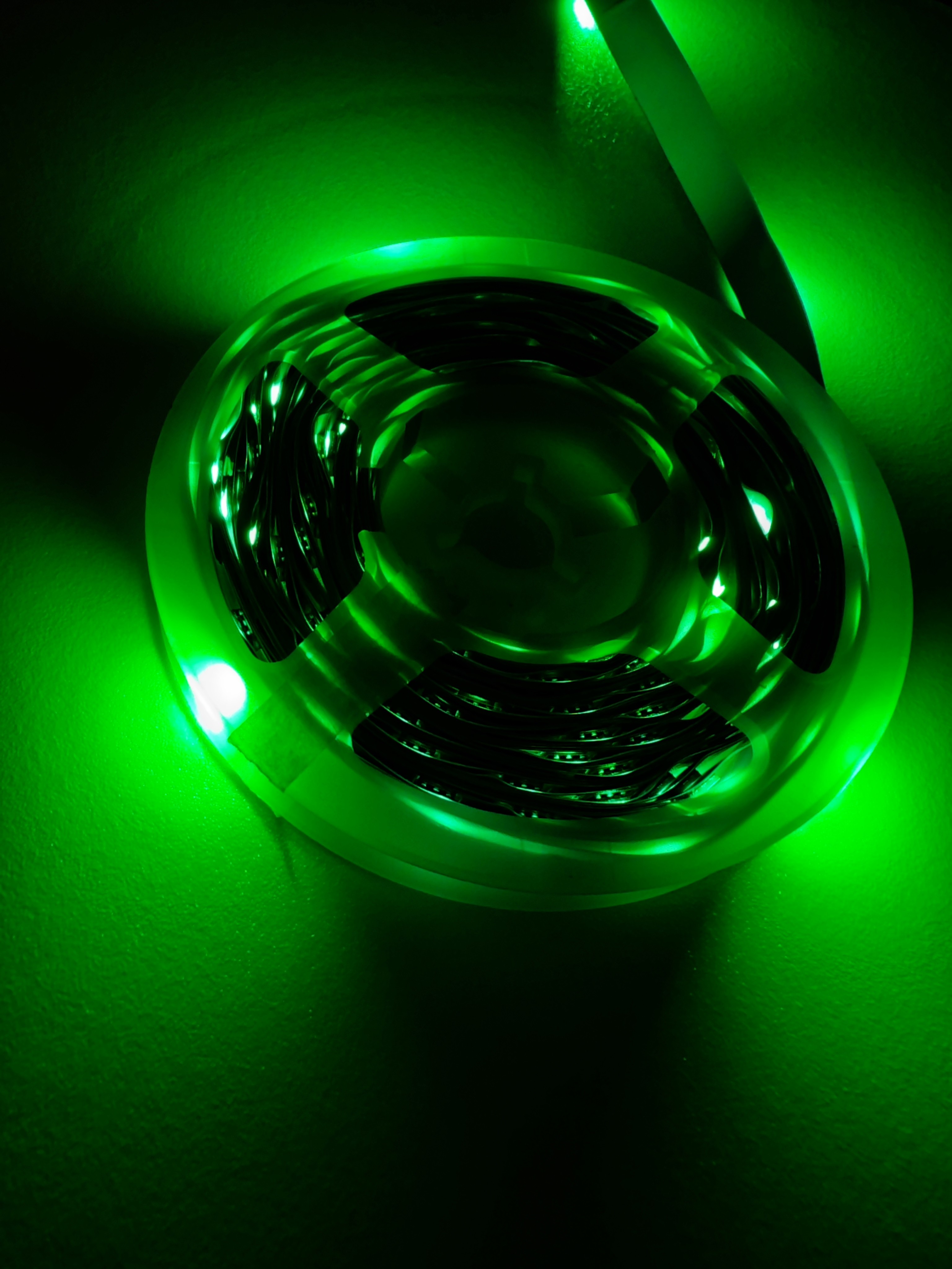 Wholesale 5V RGB SMD 5050 LED Light Strip Portable with 24-KEY Control Set IP20 Fantastic for Parties Copper Body
