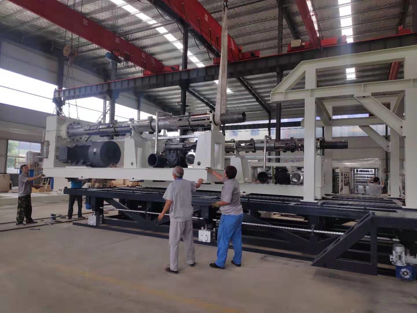 Width 6000mm Thickness 0.15-0.5mm Hdpe Sheet Extrusion Line Geomembrane / Liner Production
