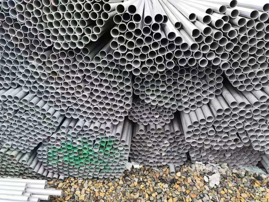 ASTM 304 316l 410 Welding stainless Steel Seamless Pipe Ss Round Section Tube