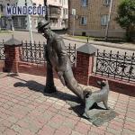 Outdoor Street Copper Garden Sculptures Art Drunkard Leaning Against A Street