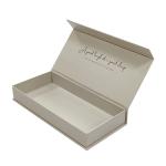 White Stylish Magnetic Packaging Box UV Coated Flip Magnetic Gift Box For