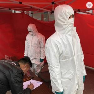 Quality s - xXXL Disposable Protective Coveralls , No Stains Disposable Coverall Suit wholesale