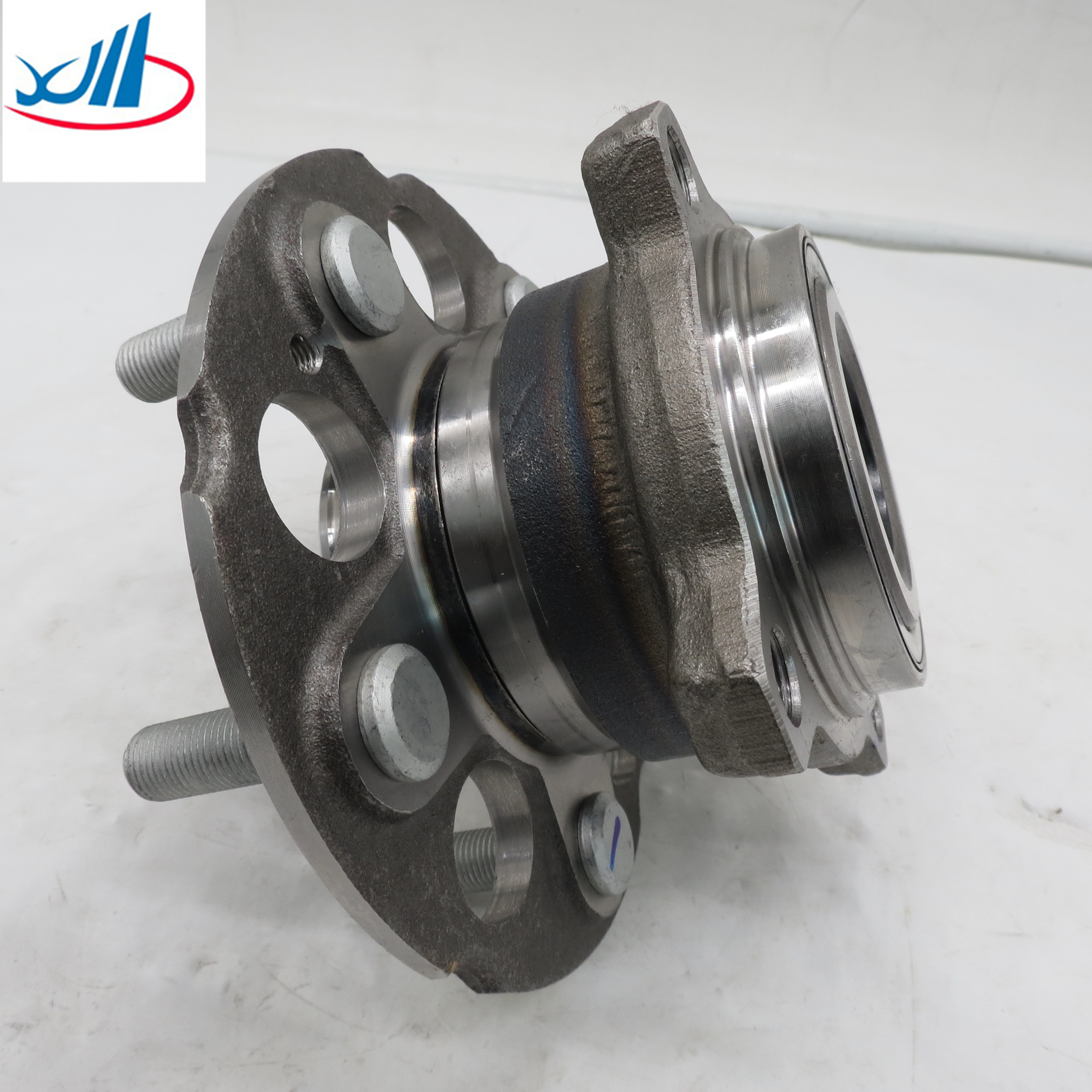 Hot sale heavy truck parts Rear Wheel Hub Assembly 3104100XKZ17A