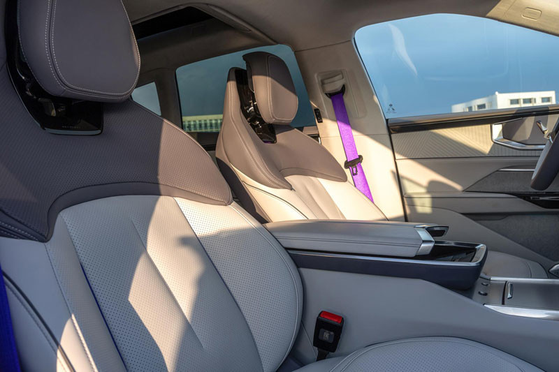 Pure Electric Sedan EV Electric Vehicle HiPhi Y 2023 560km Pioneer Edition