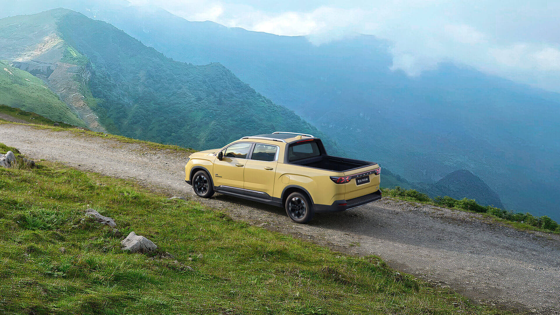 New Energy Vehicle Geely RD6 Electric Pickup Truck 3120mm Wheelbase 90km/h Max Speed