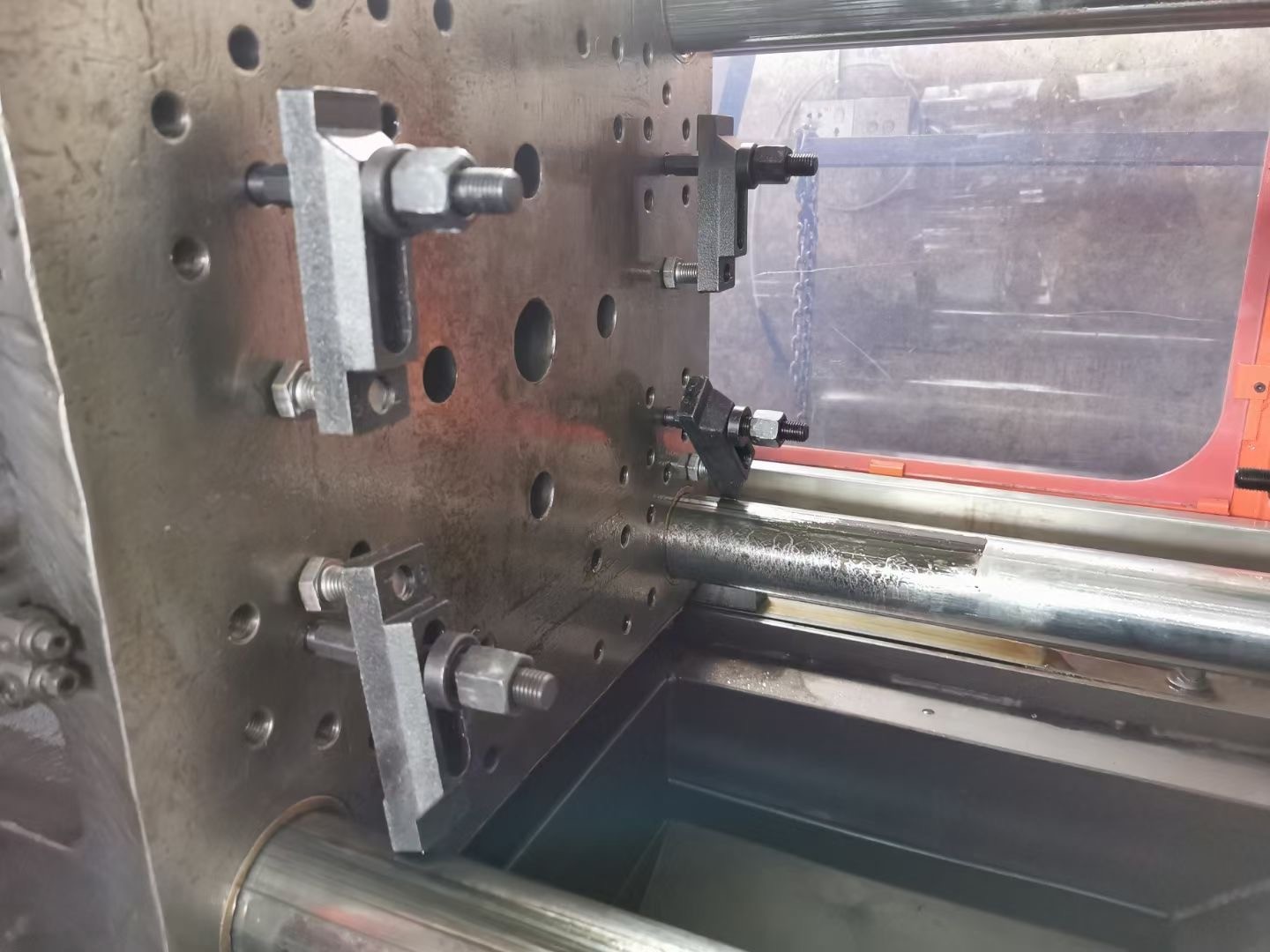 Used 98 Ton Small Plastic Injection Machine Chen Hsong Injection Moulding Machine