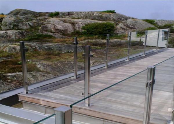 Residential Balcony Stainless Steel Glass Railing Flooring Mounted Customized