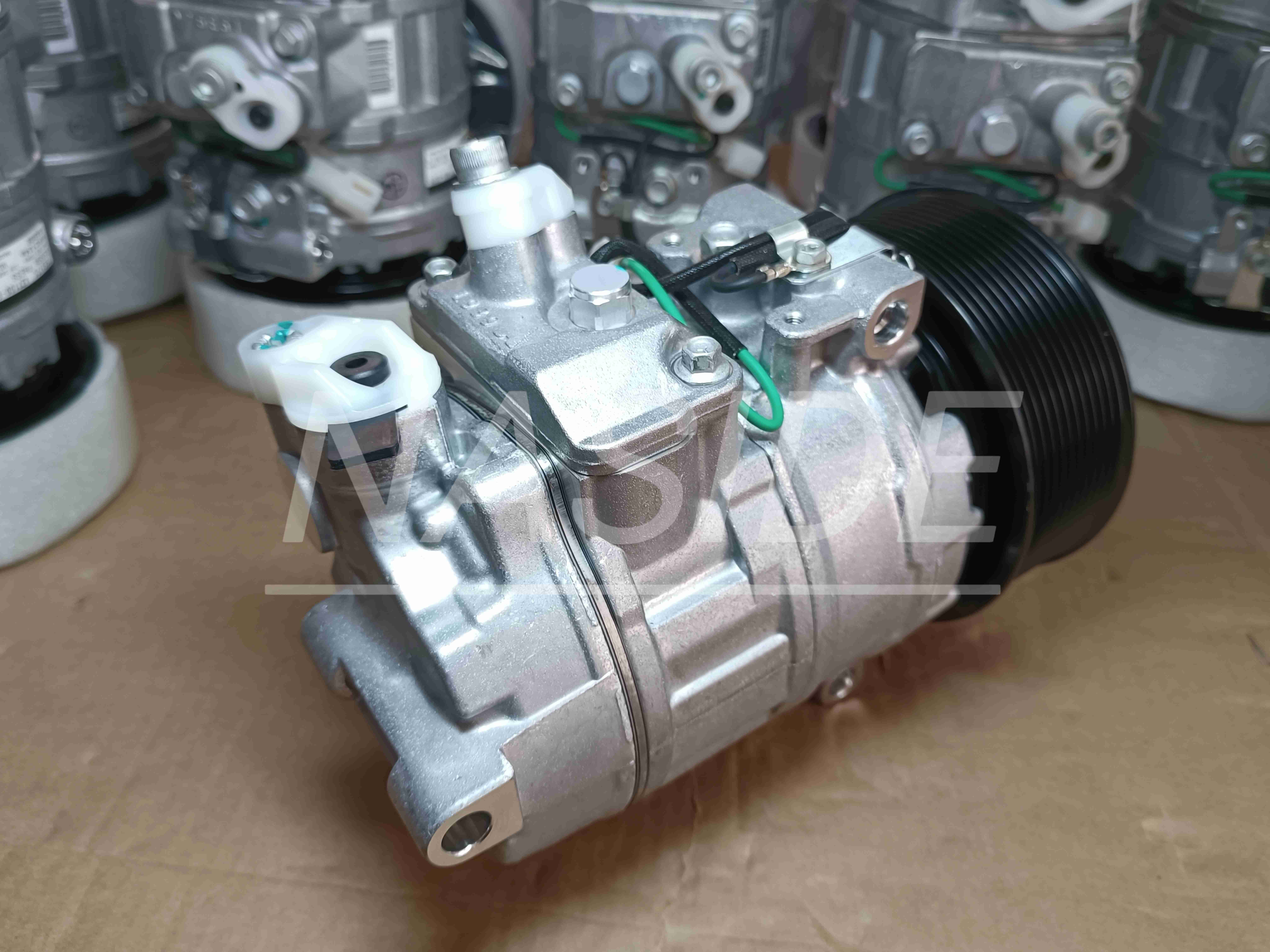 Auto AC Conditioning Compressor For Mercedes-benz truck 10PA15C A5412301311 11PK